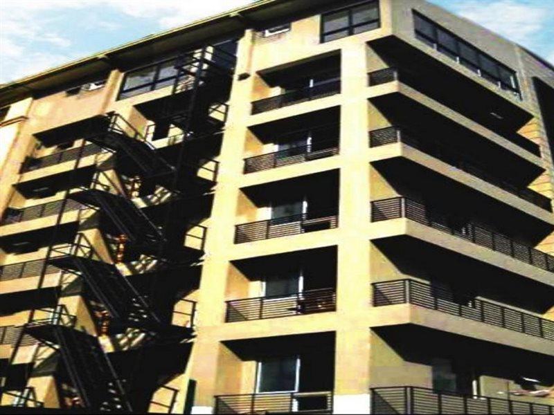 סן פדרו מקאטי The Fort Budget Hotel- Bonifacio Global City מראה חיצוני תמונה