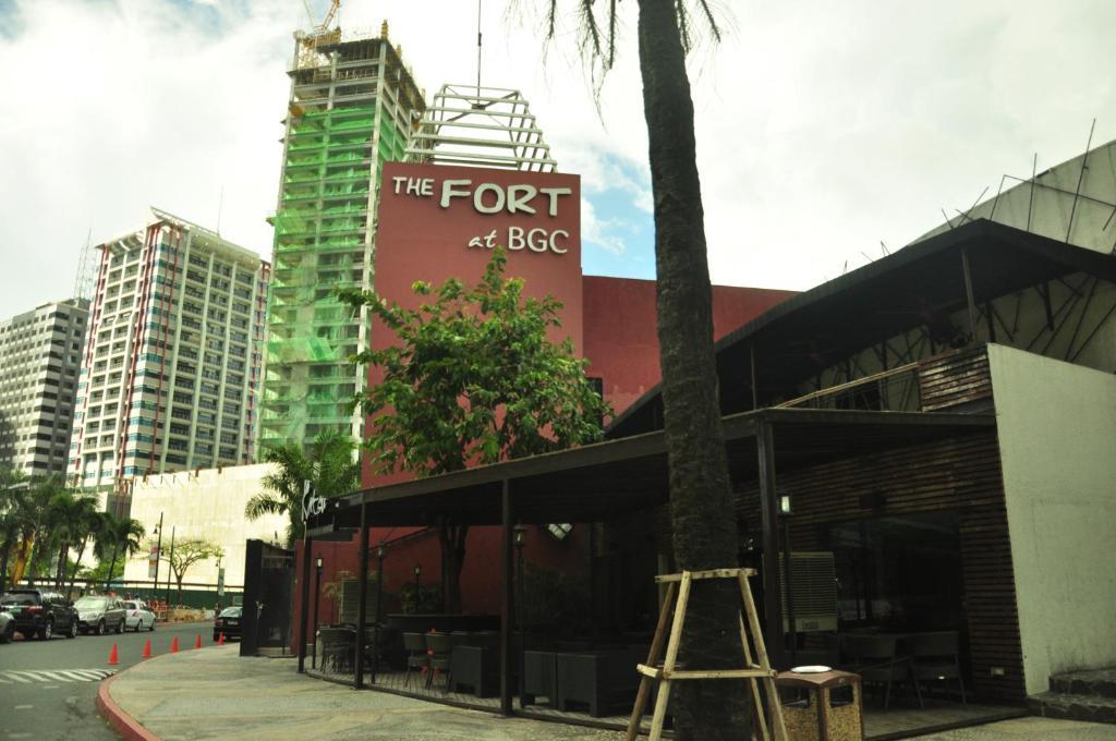 סן פדרו מקאטי The Fort Budget Hotel- Bonifacio Global City מראה חיצוני תמונה