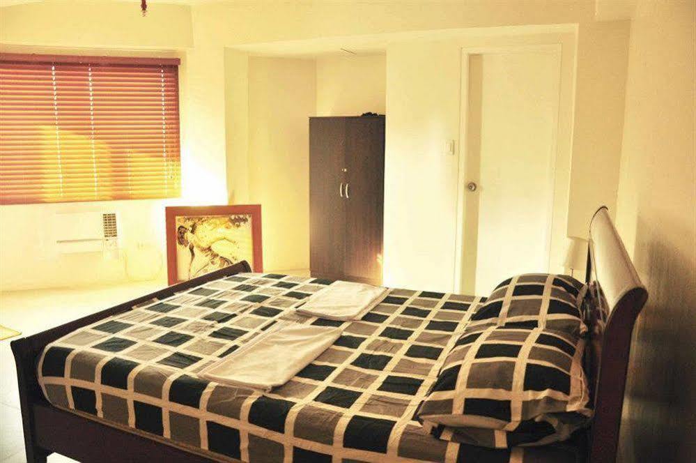 סן פדרו מקאטי The Fort Budget Hotel- Bonifacio Global City מראה חיצוני תמונה