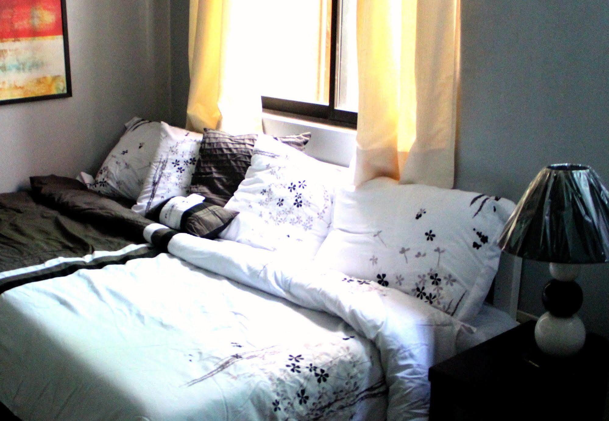סן פדרו מקאטי The Fort Budget Hotel- Bonifacio Global City מראה חיצוני תמונה