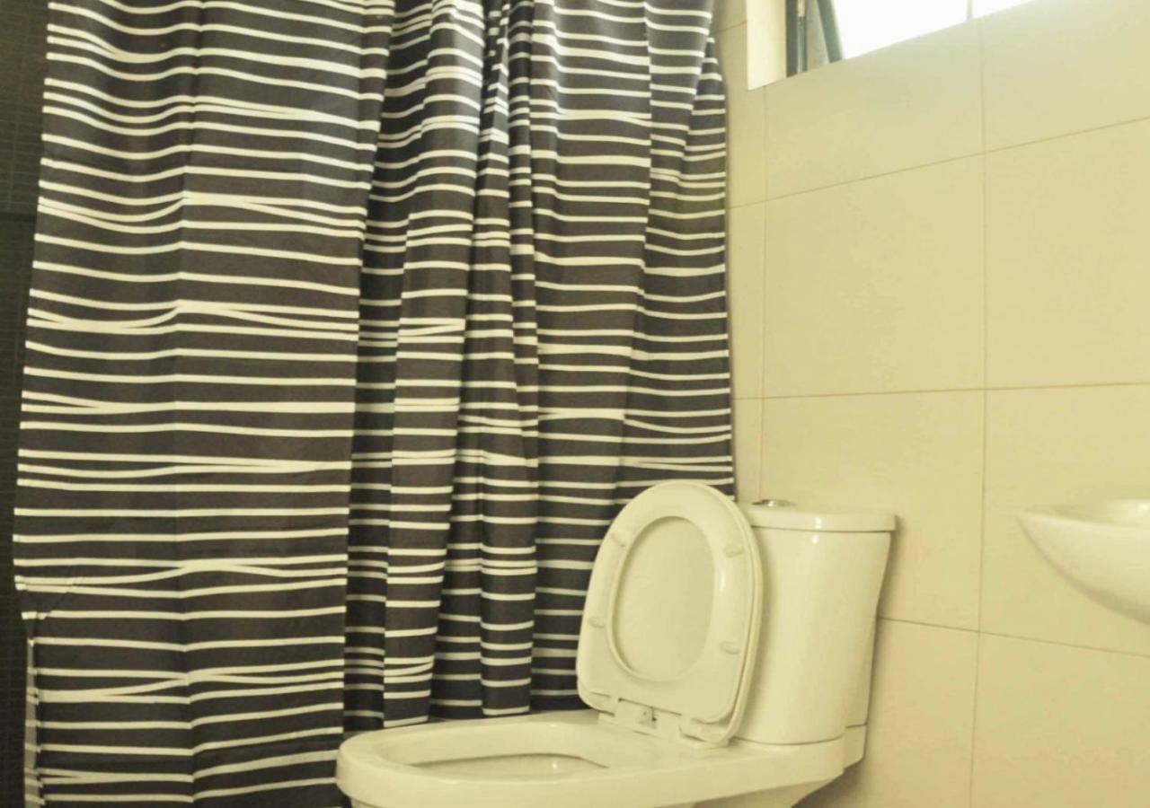 סן פדרו מקאטי The Fort Budget Hotel- Bonifacio Global City מראה חיצוני תמונה